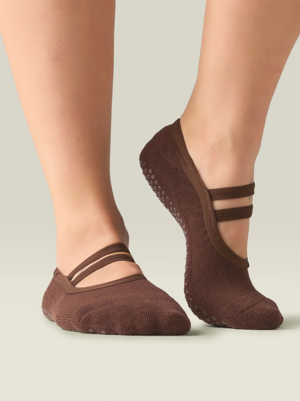 Ballet Non Slip Grip Socks - Espresso 🟤 | MoveActive