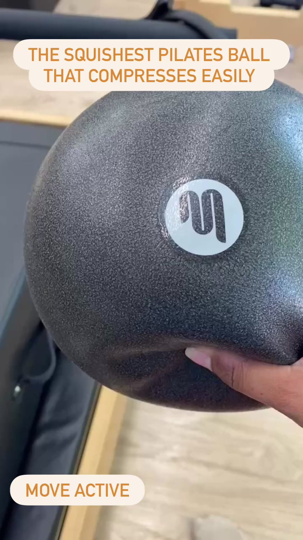 20-22cm Pilates Ball - Black | MoveActive